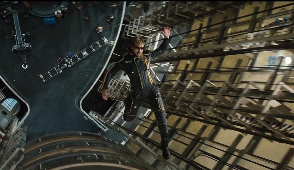 Kino / Sünden und Stunts: „In the Land of Saints and Sinners“ und „The Fall Guys“