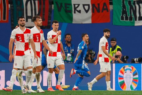 Fußball-Europameisterschaft / Verrückter Endspurt: Italien rettet sich in der 98. Minute