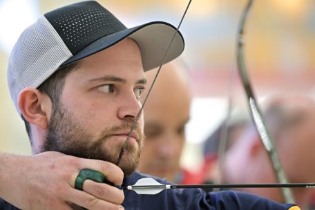 Editorial / Mit weniger Druck nach Paris