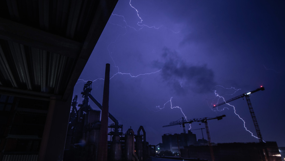 Wetter / Meteolux meldet mögliche Gewitter, Hagel und Regen ab Samstagabend