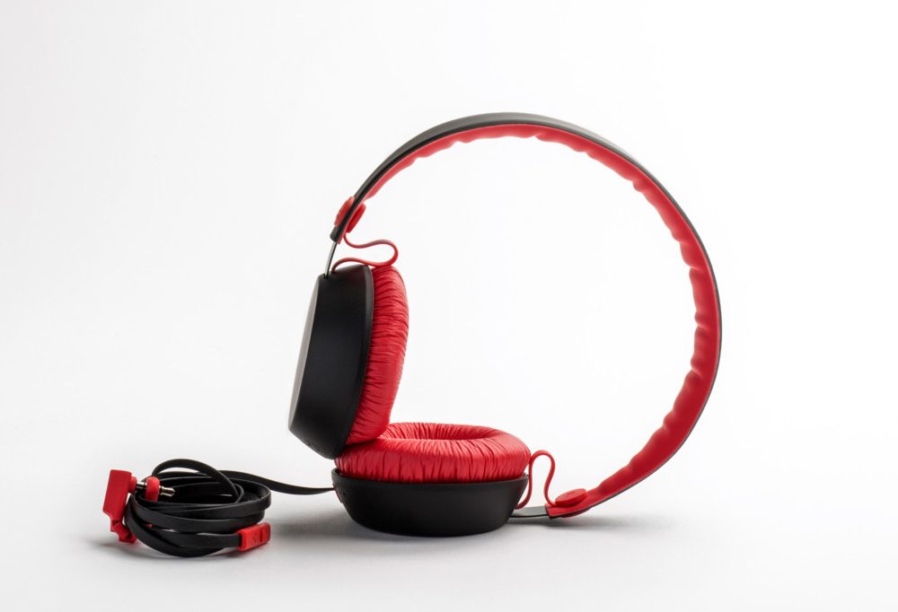 Musiktipps / Liebe und Gitarren: Emilíana Torrini, Dirty Three, Perry Blake und The Shacks