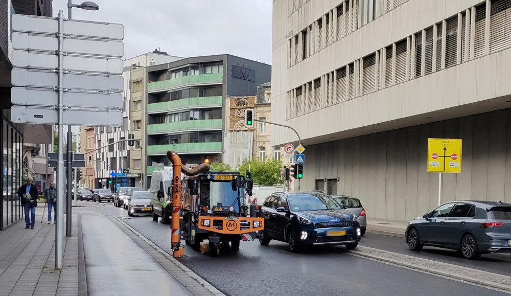 Unwetter in Esch / Über Kanäle, Gullys und Nicht-Kommunikation: Bürgermeister Weis und Schöffe Zwally im Interview 