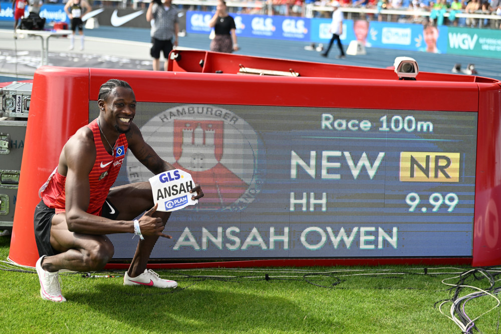 Editorial / Null Toleranz – Der Sport darf nicht länger von Rechtsextremen und Faschisten missbraucht werden