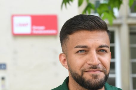 Der parlamentarische Mitarbeiter der LSAP Amir Vesali strebt den Generalsekretärsposten an