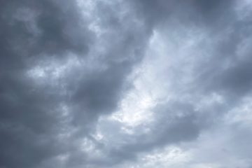 Warnstufe Orange / Meteolux hebt Warnung vor starkem Gewitter für Montagabend wieder auf
