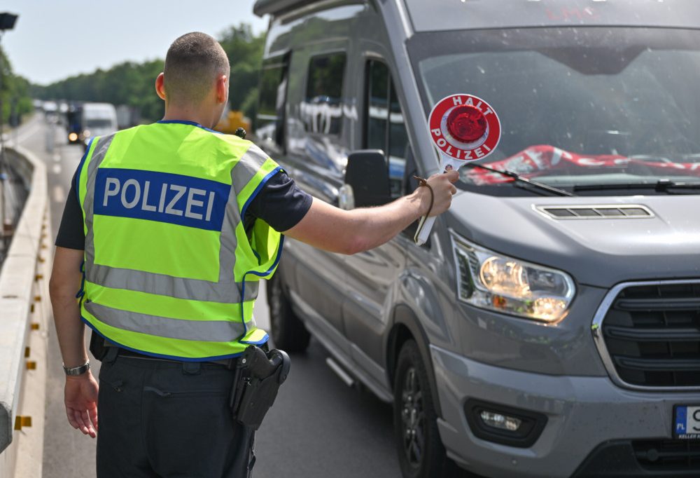 Deutschland / Nach EM und Olympia: Landesminister plädieren für verlängerte Grenzkontrollen