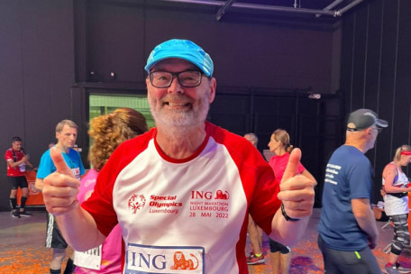 „Marathon pour tous“ / Tageblatt-Korrespondent Pierrot Feltgen startet in der Nacht zum Sonntag beim 10-Kilometer-Lauf durch Paris