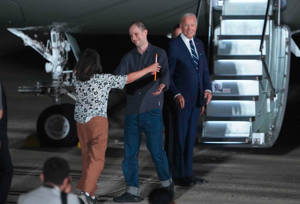 Deal mit Moskau / Berührende Szenen: Freigelassene Gefangene landen in den USA