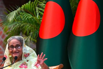 Demonstrationen / Nach Armeeangaben: Premierministerin in Bangladesch tritt zurück