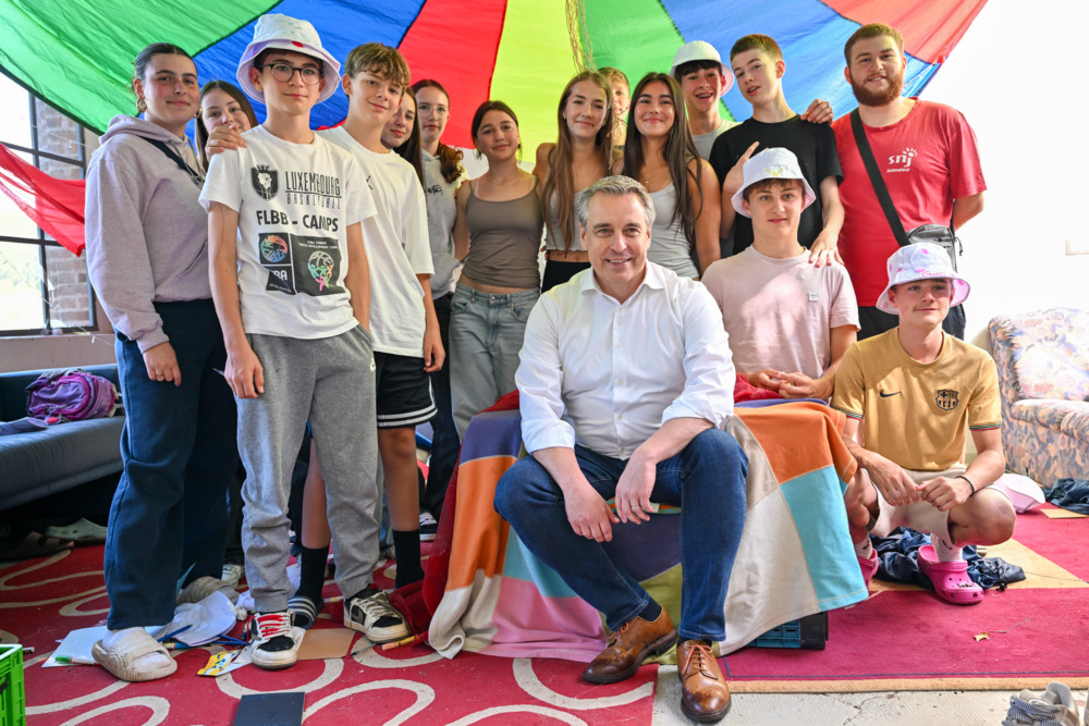 Erpeldingen an der Sauer / Bildungsminister Claude Meisch besucht Ferienlager „Ierpel 2“