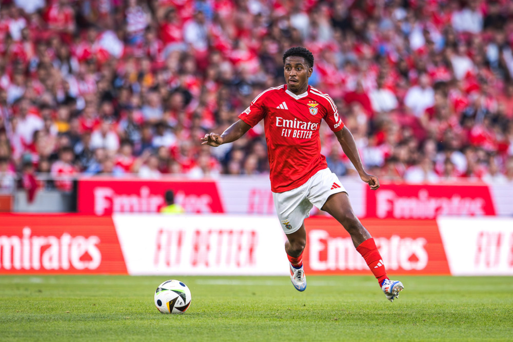 Fußball / Noch kein Grund zum Jubeln für Barreiro und Benfica