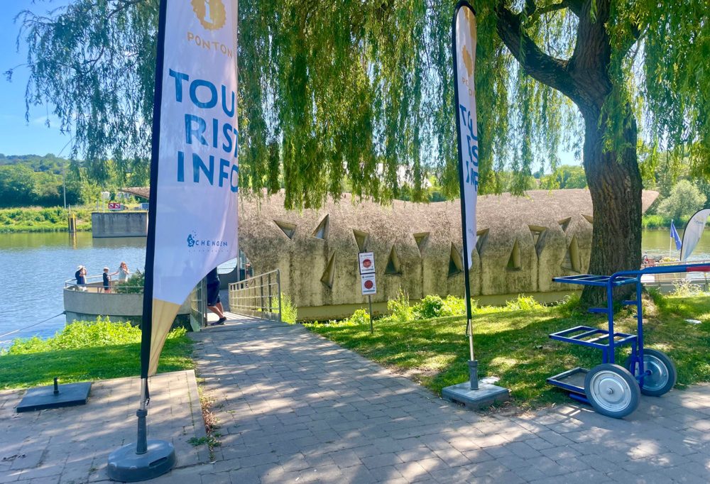 Aus für Ponton in Schengen / Rettung für schwimmende Tourist-Info ist zu teuer und zu umständlich