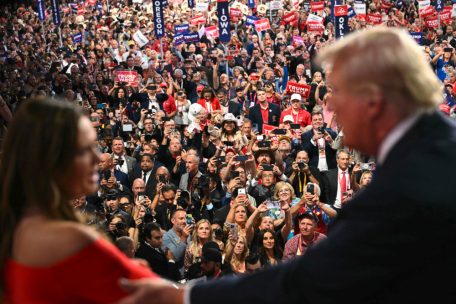 US-Wahl / „Hillbilly Explosion“: Zwei Bücher erklären Donald Trumps Aufstieg aus unterschiedlicher Perspektive