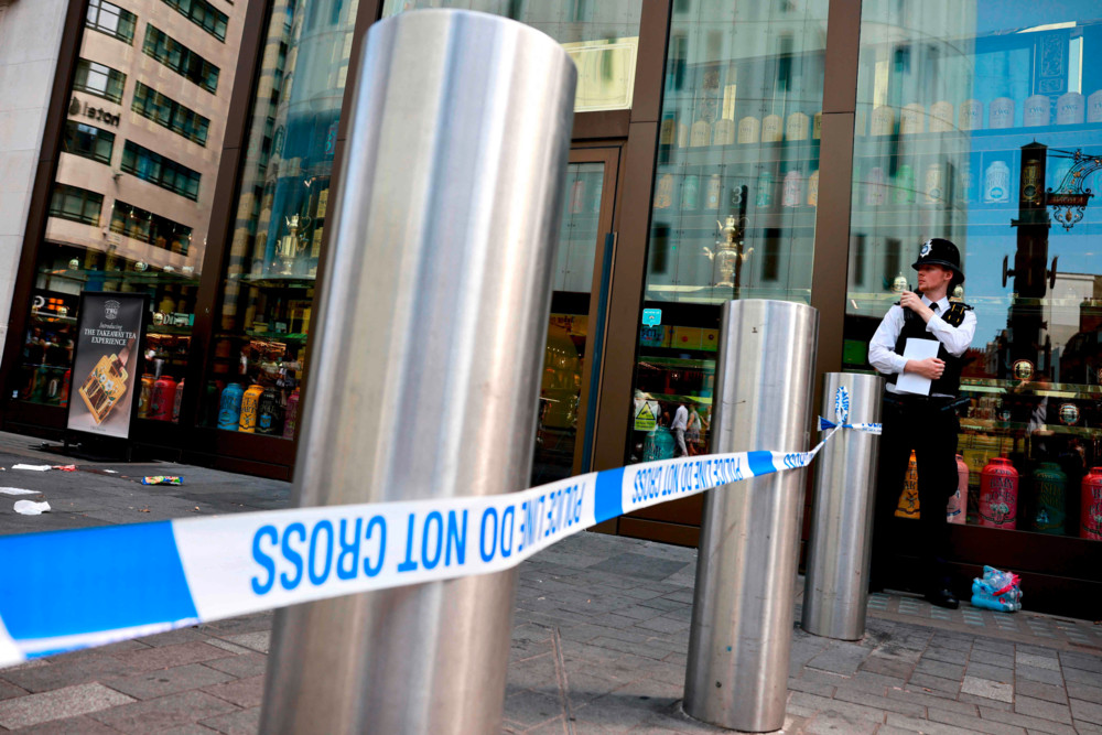 Großbritannien / Anklage wegen versuchten Mordes nach Messerattacke in London