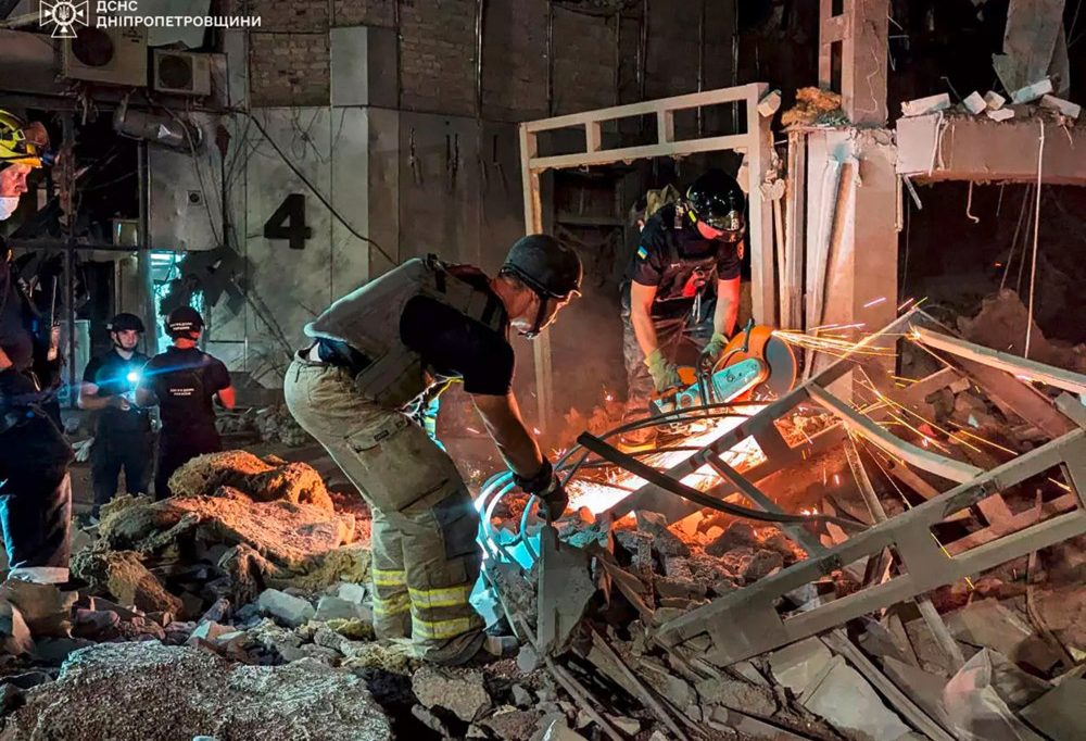 Krieg / Tote bei russischen Angriffen in der Ostukraine – Moskau meldet Brände in Treibstofflagern