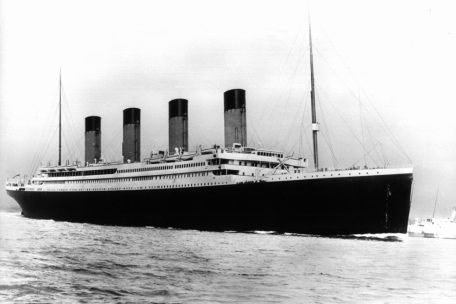 Der Luxusdampfer „Titanic“ galt vor seiner Jungfernfahrt als unsinkbar (undatiertes Archivfoto)