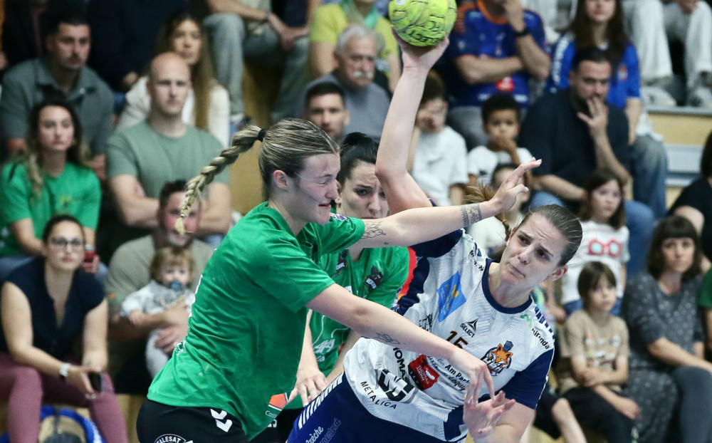 Damen-Handball / Zwei Herausforderer für Doublesieger HBD