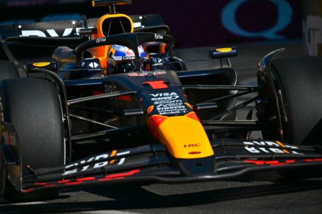 Red Bull um Max Verstappen hat die Führung in der Konstrukteurswertung verloren
