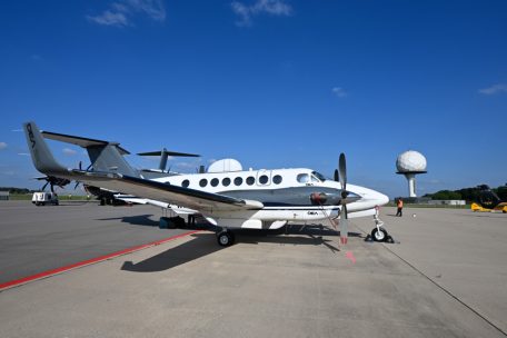Ein Beechcraft-BE350-ISR-Seeaufklärungs- und Überwachungsflugzeug des britischen Unternehmens DEA Aviation