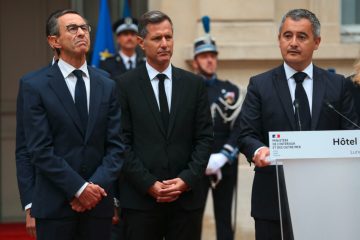 Frankreich / Neue Regierung will härteren Kurs bei der Einwanderung verfolgen