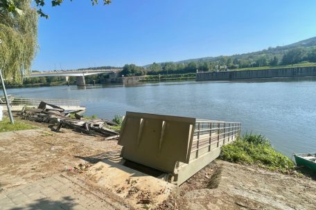 Gemeinde Schengen / Vermutlich letzte Diskussionen über den Ponton