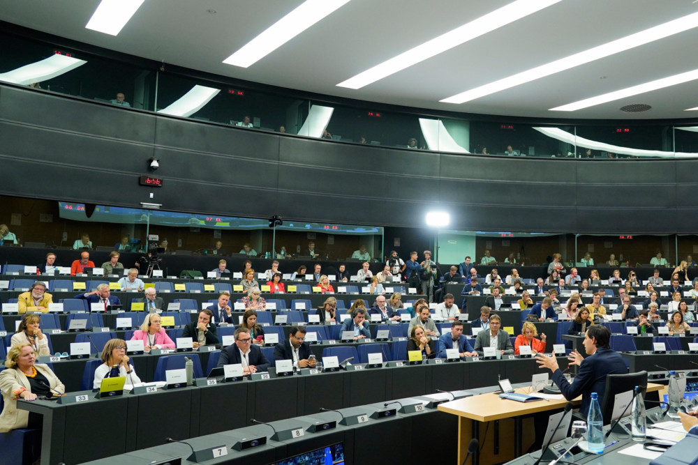 EU-Parlament / Bevor die neue EU-Kommission ihre Arbeit aufnimmt, werden ihre Mitglieder gründlich kontrolliert