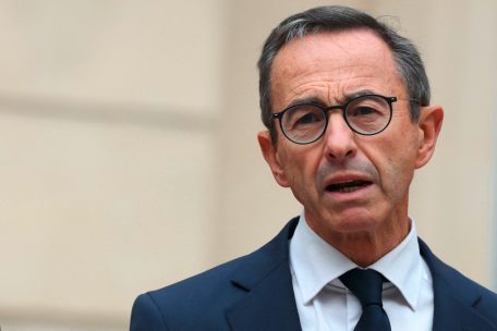 Frankreich / Neuer Innenminister löst mit Plänen zur Migrationspolitik Kritik aus