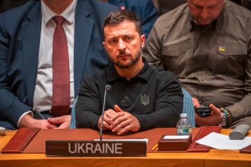 Ukraine-Konflikt / Selenskyj fordert Frieden durch Druck auf Russland