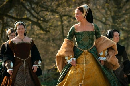 Alicia Vikander spielt in „Firebrand“ die letzte von sechs Ehefrauen von König Heinrich dem VIII.