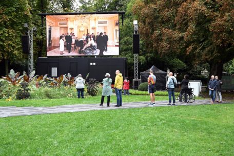 Public Viewing auf der „Kinnekswiss“