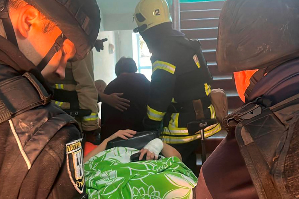 Sumy  / Ukraine meldet zehn Tote bei russischem Angriff auf Krankenhaus