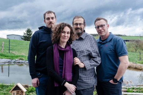 Thierry Martin und seine Kinder (von links): Olivier, Caroline und Gilles, April 2024