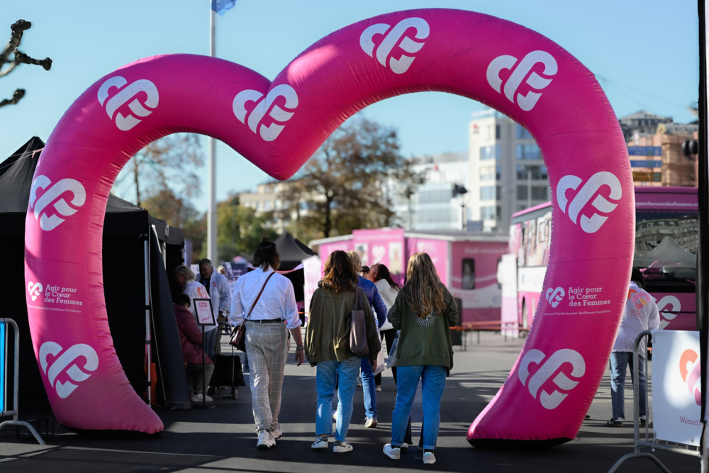 Luxemburg-Stadt / Eine pinke Aktion mit ernstem Hintergrund findet aktuell bei der „Gëlle Fra“ statt