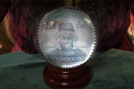 Forum / Caritas: opération „Jean l’Aveugle“: dans le monde des aveugles, la voyante est reine