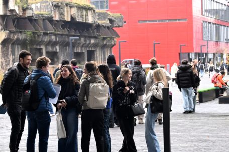 Belval / Wie Schüler auf der „Studentefoire“ nach Antworten suchen