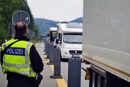 Deutschland / Grenzkontrollen: 1.000 Zurückweisungen an den Westgrenzen