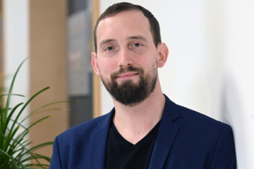 Austerität / EGB-Experte Voet: Sparpolitik verstärkt den Rechtstrend