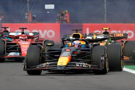 Formel 1 / Verstappen geht „einen Schritt zu weit“, Sainz siegt in Mexiko