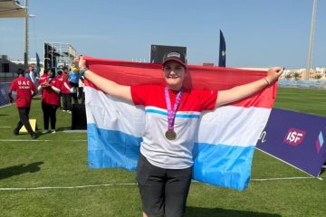 Schulsport / Bogenschützin Kenza Pop holt zum Abschluss der Gymnasiade Bronze im Einzel
