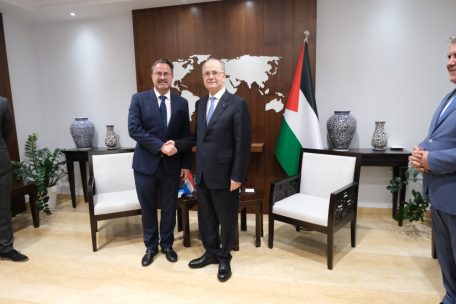 Außenminister Bettel und Premierminister Mustafa beim gemeinsamen Treffen in Ramallah