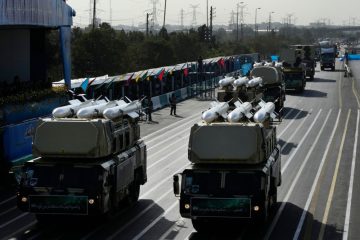 Nahostkonflikt / Iran greift Israel mit dutzenden Raketen an