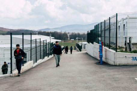 Abgelegen und kaum ausgelastet: das Aufnahmelager Lipa bei Bihac/Bosnien und Herzegowina