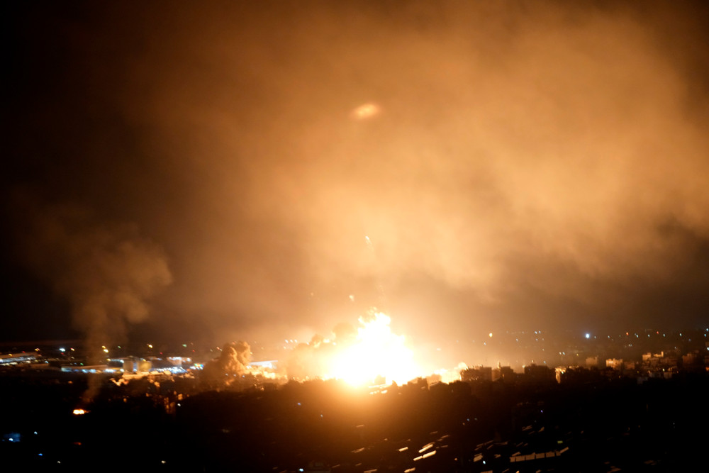 Nahostkonflikt / Erneut schwere israelische Luftangriffe in Beirut