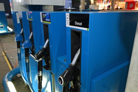 Spritpreise / Diesel und Heizöl werden teurer – Benzinpreise bleiben unverändert