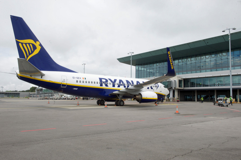 Total digital / Ryanair will Check-in-Schalter abschaffen – auch in Luxemburg