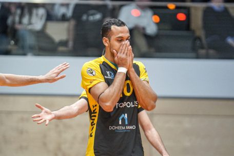 Volleyball / Challenge Cup: Strassen verliert im Hinspiel 1:3 in Komarno 