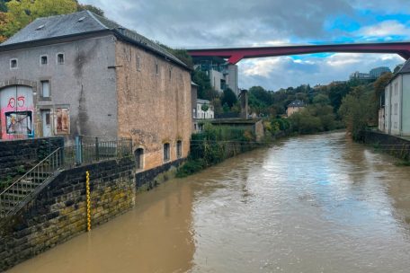 Hochwasser / Rückkehr zu Warnstufe Orange: Wasserwirtschaftsamt meldet fallende Pegel – außer an der Sauer