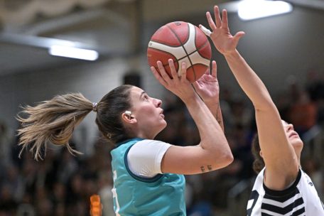 Basketball / Nach dem 5. Spieltag der Damen: Hostert bleibt das Maß aller Dinge