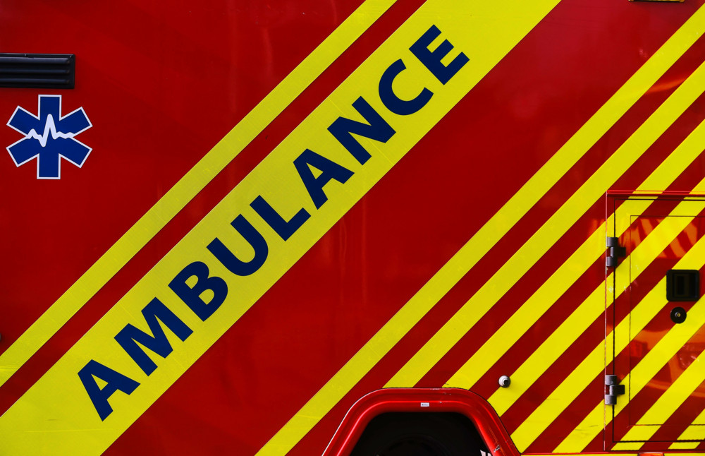 Alzingen / 39-jähriger Motorradfahrer stirbt nach Kollision mit Auto