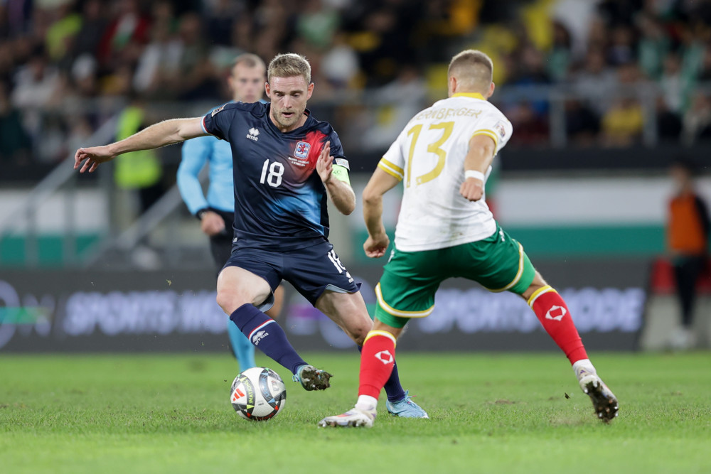 FLF-Kapitän / Laurent Jans vor dem Belarus-Spiel: „Ich bin spontaner und freier auf dem Platz“